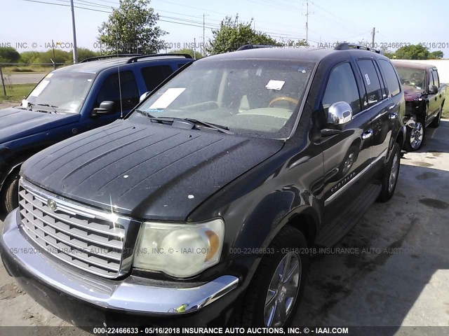 1A8HW58N98F127779 - 2008 CHRYSLER ASPEN LIMITED BLACK photo 2