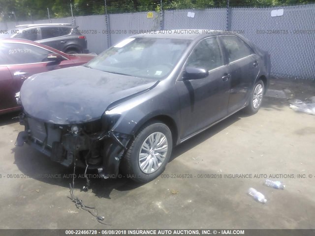 4T4BF1FKXDR278295 - 2013 TOYOTA CAMRY L/SE/LE/XLE GRAY photo 6