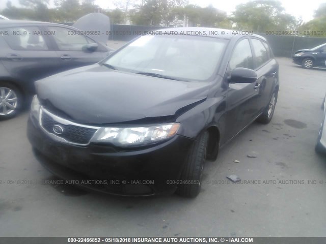 KNAFU5A26C5563084 - 2012 KIA FORTE EX BLACK photo 2