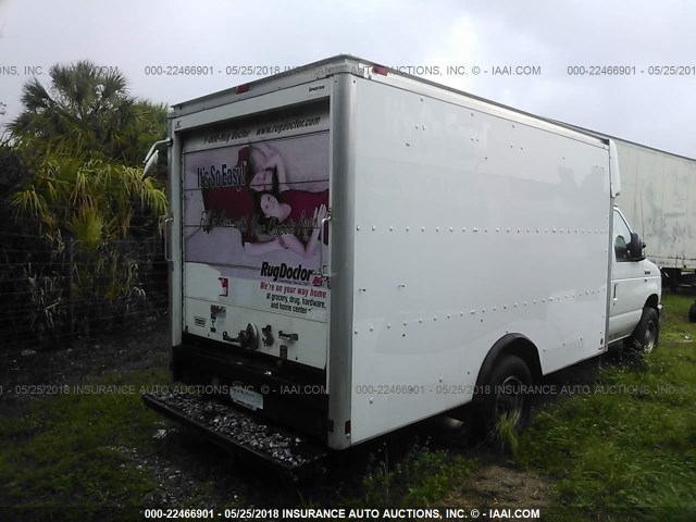 1FDSE3FL0CDB10620 - 2012 FORD ECONOLINE E350 SUPER DUTY CTWAY VAN WHITE photo 4