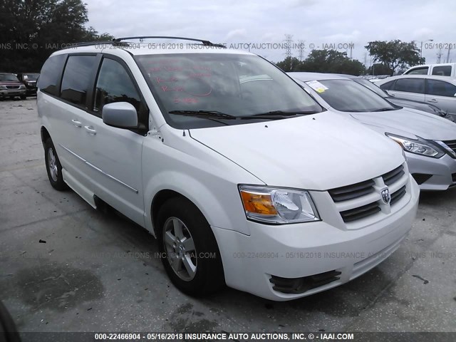 2D4RN5D12AR202082 - 2010 DODGE GRAND CARAVAN SXT WHITE photo 1