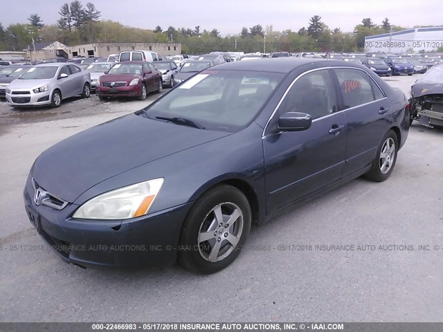 JHMCN36475C001306 - 2005 HONDA ACCORD HYBRID GRAY photo 2