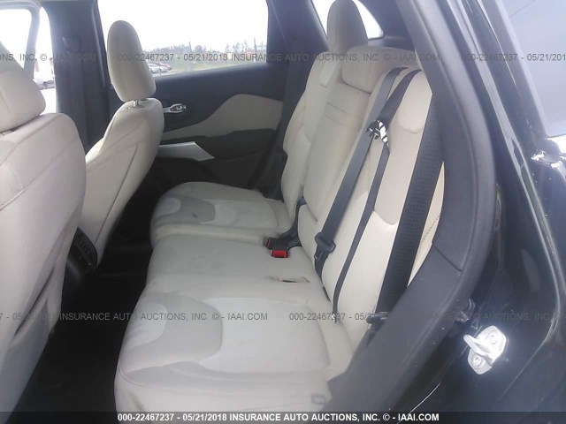 1C4PJLCB7JD531751 - 2018 JEEP CHEROKEE LATITUDE Czarny zdjęcie 8