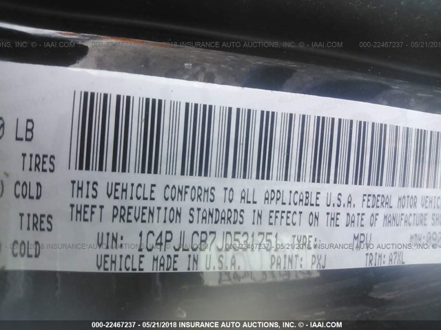 1C4PJLCB7JD531751 - 2018 JEEP CHEROKEE LATITUDE Czarny zdjęcie 9