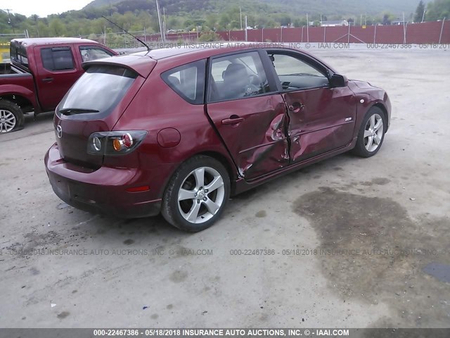 JM1BK343261417339 - 2006 MAZDA 3 HATCHBACK RED photo 4