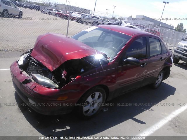 1FAHP38361W142856 - 2001 FORD FOCUS ZTS RED photo 2