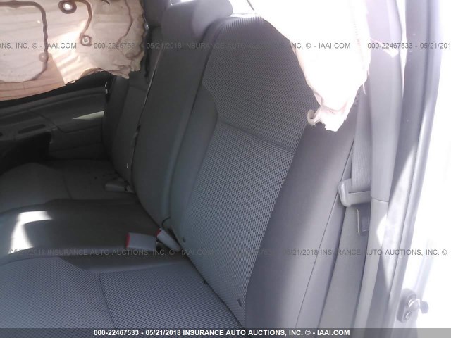 3TMJU4GN1EM172429 - 2014 TOYOTA TACOMA DOUBLE CAB PRERUNNER SILVER photo 8