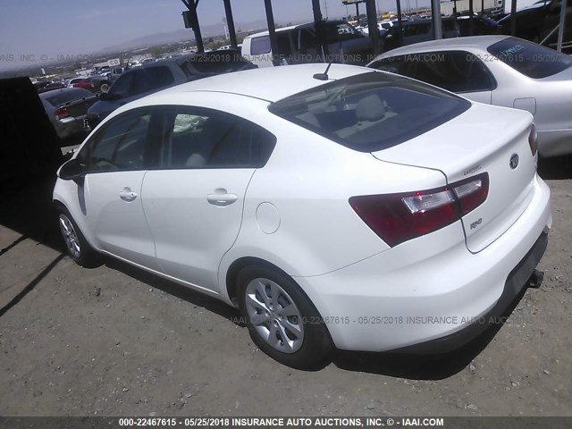 KNADM4A36G6604601 - 2016 KIA RIO LX WHITE photo 3