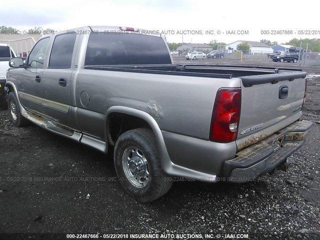 1GCGC13U43F236596 - 2003 CHEVROLET SILVERADO C1500 HEAVY DUTY GRAY photo 3