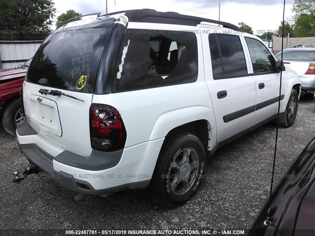 1GNET16S656146250 - 2005 CHEVROLET TRAILBLAZER EXT LS/EXT LT WHITE photo 4