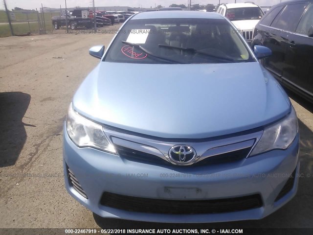 4T4BF1FK8DR328546 - 2013 TOYOTA CAMRY L/SE/LE/XLE Light Blue photo 6