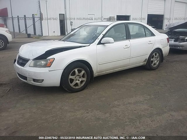 5NPEU46CX6H128907 - 2006 HYUNDAI SONATA GLS/LX WHITE photo 2