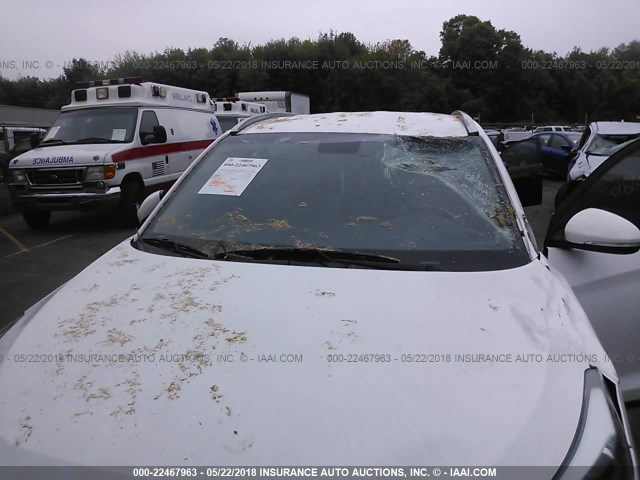 KM8J3CA27GU106022 - 2016 HYUNDAI TUCSON LIMITED/SPORT AND ECO/SE WHITE photo 6