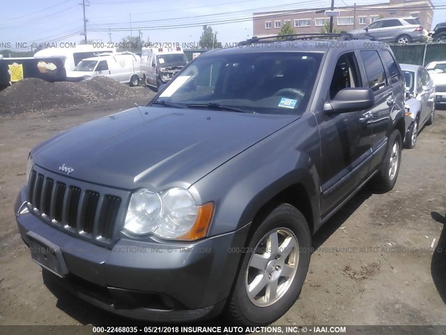 1J8GR48K38C137941 - 2008 JEEP GRAND CHEROKEE LAREDO GRAY photo 2