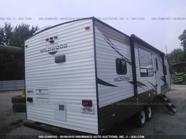 4X4TWDC24JA263811 - 2018 FOREST RIVER WILDWOOD  白色 照片 4
