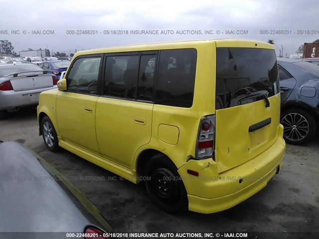 JTLKT324054015829 - 2005 TOYOTA SCION XB Gelb Foto 3