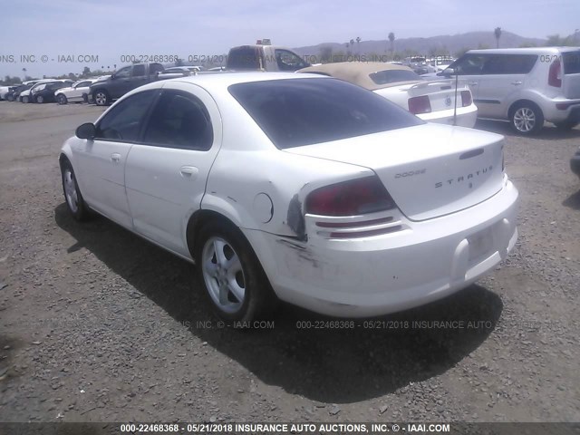 1B3EL46TX5N591066 - 2005 DODGE STRATUS SXT WHITE photo 3