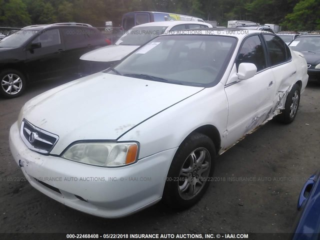 19UUA567X1A014775 - 2001 ACURA 3.2TL WHITE photo 2