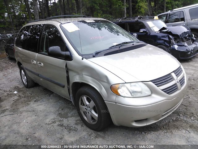 1D4GP45R75B380381 - 2005 DODGE CARAVAN SXT Champagne photo 1