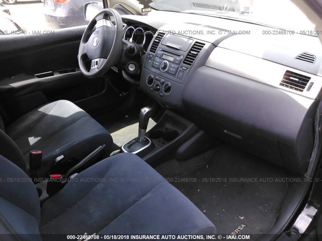 3N1BC11E19L446368 - 2009 NISSAN VERSA S/SL BLACK photo 5