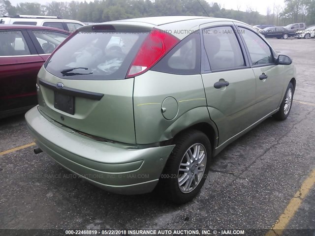 1FAFP37N37W188566 - 2007 FORD FOCUS ZX5/S/SE/SES GREEN photo 4