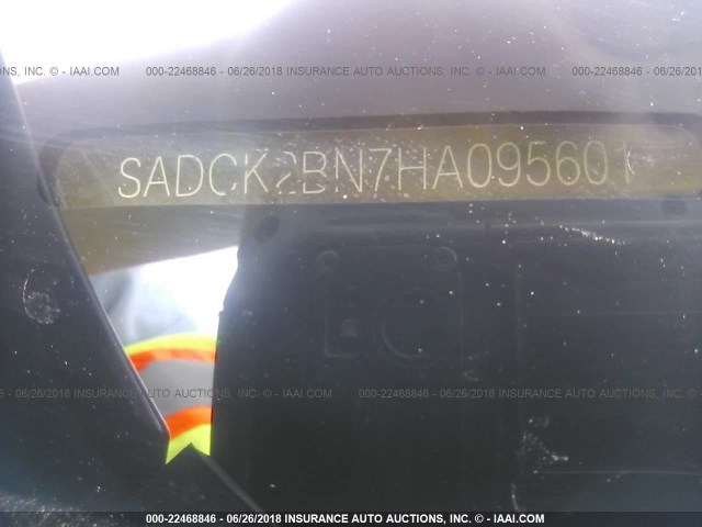 SADCK2BN7HA095601 - 2017 JAGUAR F-PACE PRESTIGE GRAY photo 9