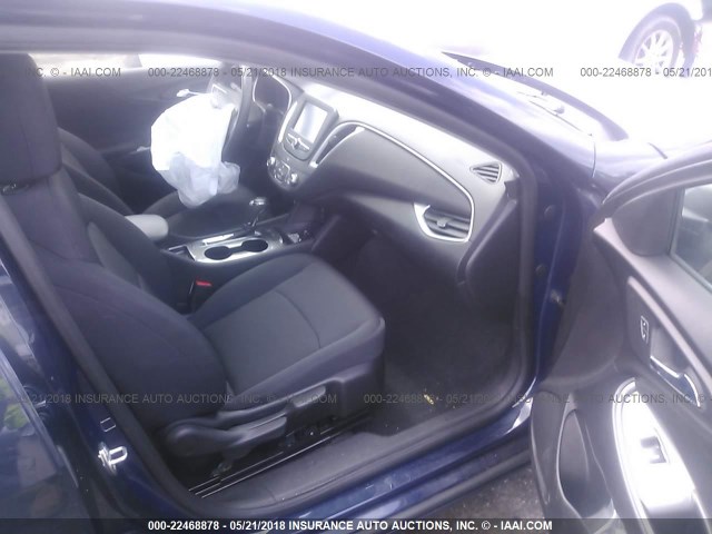 1G1ZB5STXHF100954 - 2017 CHEVROLET MALIBU LS 蓝色 照片 5