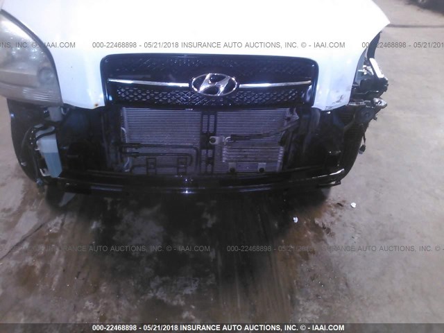 KM8JN72D15U185198 - 2005 HYUNDAI TUCSON GLS/LX WHITE photo 6