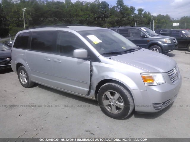 1D8HN54P28B187820 - 2008 DODGE GRAND CARAVAN SXT SILVER photo 1