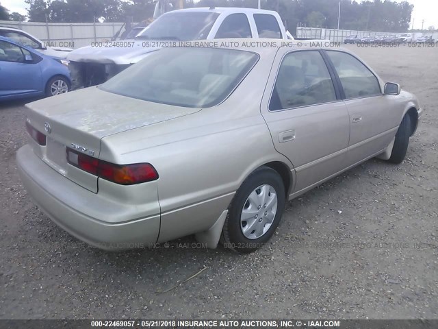 4T1BG22K4XU922509 - 1999 TOYOTA CAMRY CE/LE/XLE ოქროსფერი ფოტო 4