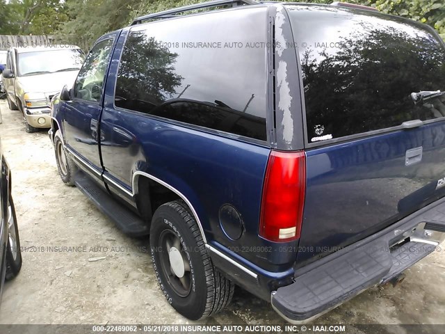 3GNEC18RXVG156420 - 1997 CHEVROLET TAHOE C1500 BLUE photo 3