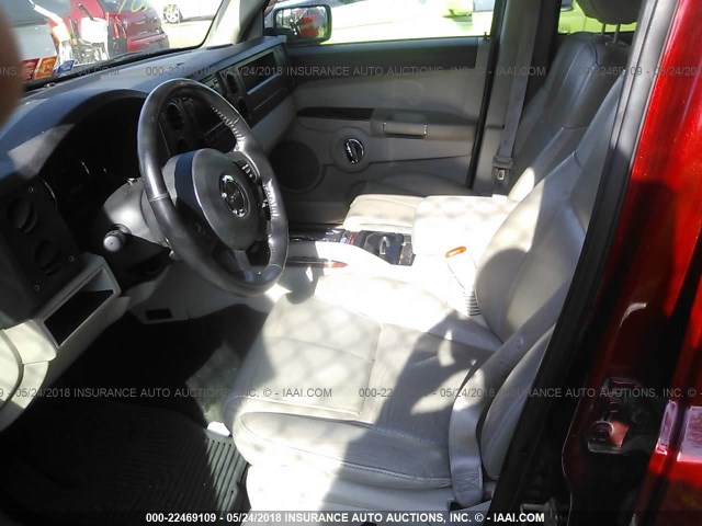 1J8HG58296C122180 - 2006 JEEP COMMANDER LIMITED RED photo 5