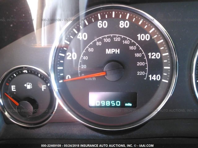 1J8HG58296C122180 - 2006 JEEP COMMANDER LIMITED RED photo 7