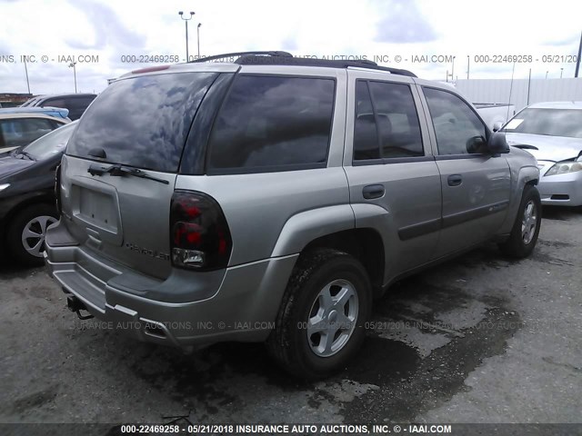 1GNDS13S032373179 - 2003 CHEVROLET TRAILBLAZER  TAN photo 4