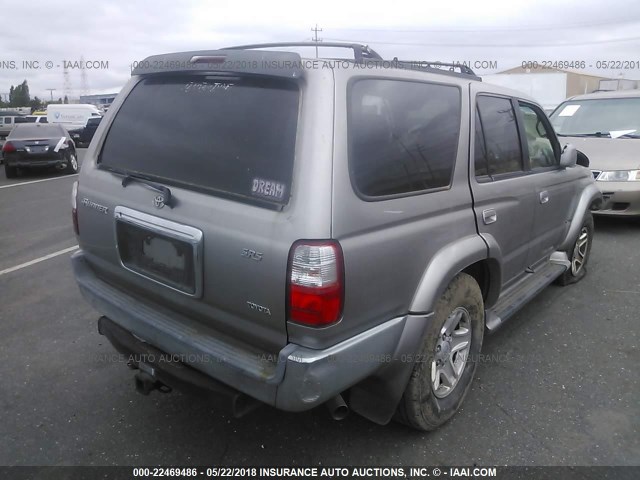 JT3GN86R520258204 - 2002 TOYOTA 4RUNNER SR5 GRAY photo 4