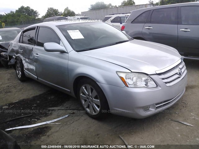 4T1BK36B25U062136 - 2005 TOYOTA AVALON XL/XLS/TOURING/LIMITED SILVER photo 1