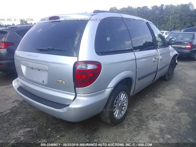 1D4GP45R95B164905 - 2005 DODGE CARAVAN SXT SILVER photo 4