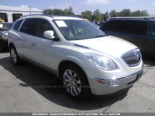 5GAKVDED8CJ160320 - 2012 BUICK ENCLAVE WHITE photo 1