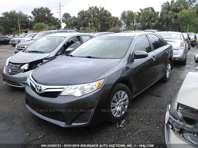 4T1BF1FK5CU573071 - 2012 TOYOTA CAMRY SE/LE/XLE 灰色 照片 2
