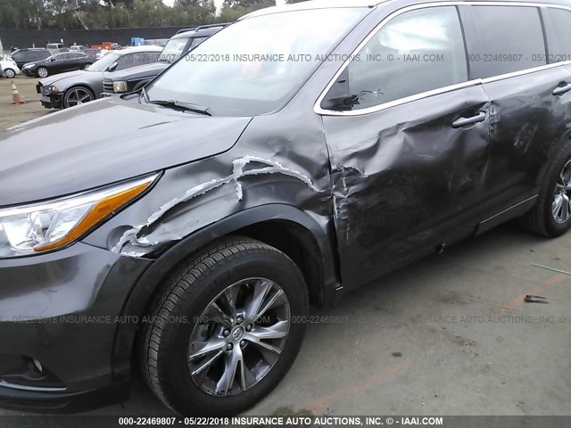 5TDKKRFH8FS049781 - 2015 TOYOTA HIGHLANDER XLE ნაცრისფერი ფოტო 6