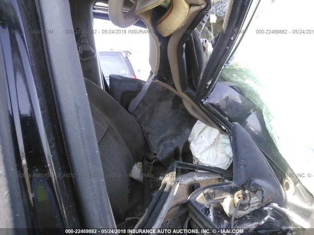 5TBET341X5S493703 - 2005 TOYOTA TUNDRA DOUBLE CAB SR5 BLACK photo 5