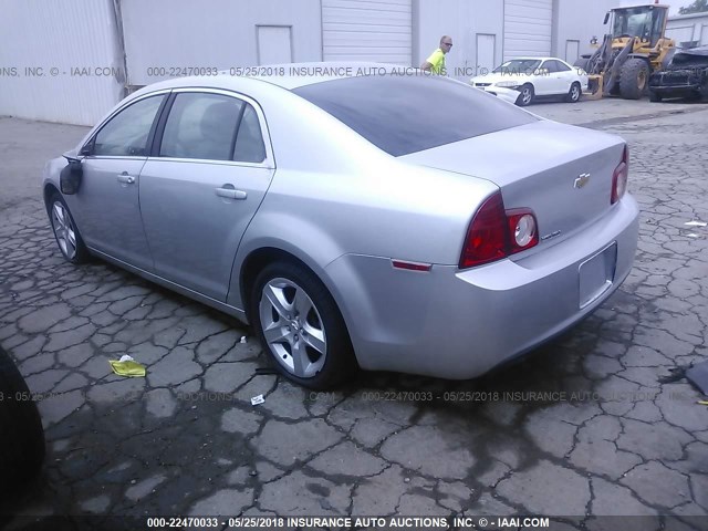 1G1ZA5EB5AF215604 - 2010 CHEVROLET MALIBU LS 银色 照片 3