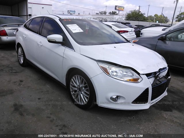 1FAHP3H27CL324660 - 2012 FORD FOCUS SEL WHITE photo 1