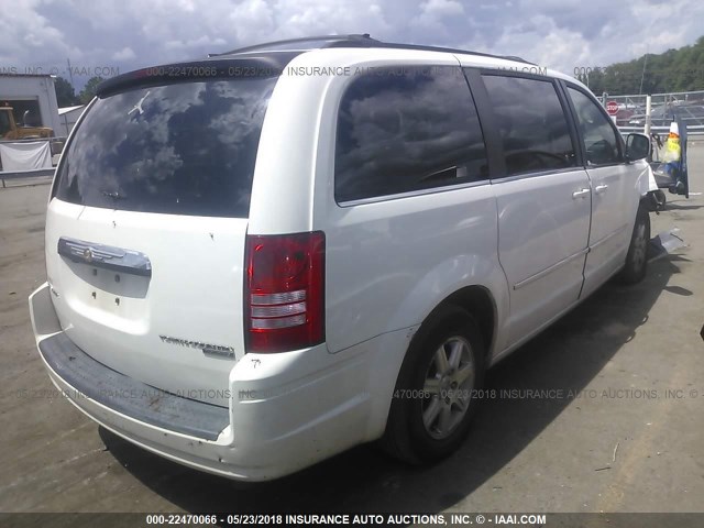 2A8HR54199R534229 - 2009 CHRYSLER TOWN & COUNTRY TOURING WHITE photo 4