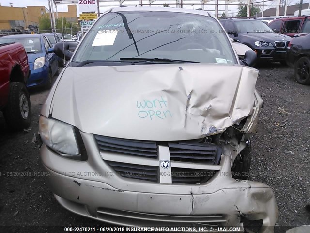 1D4GP45R25B380451 - 2005 DODGE CARAVAN SXT TAN photo 10