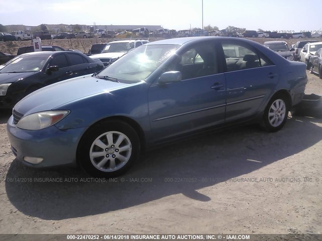 4T1BE32K23U176776 - 2003 TOYOTA CAMRY LE/XLE/SE ლურჯი ფოტო 2