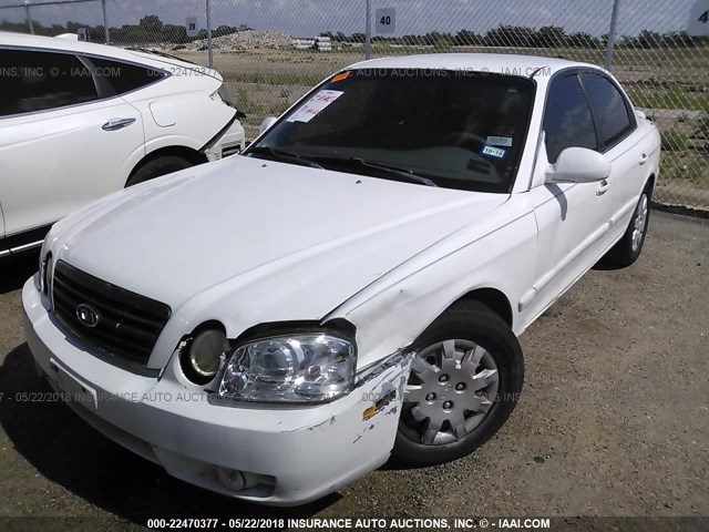 KNAGD126945256640 - 2004 KIA OPTIMA LX/EX WHITE photo 2