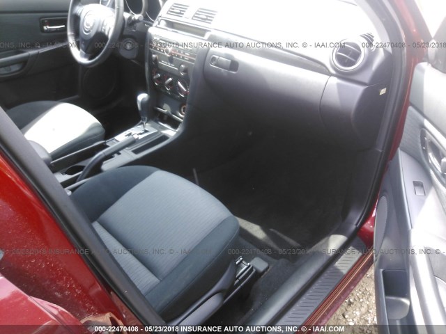 JM1BK32F981174869 - 2008 MAZDA 3 I RED photo 5