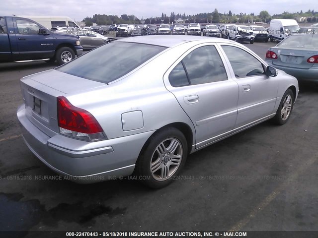 YV1RS592172622988 - 2007 VOLVO S60 2.5T SILVER photo 4