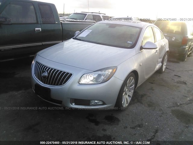 W04G15GV4B1043807 - 2011 BUICK REGAL CXL SILVER photo 2